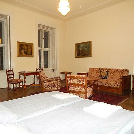 City Center Apartment Budapest Eksteriør bilde