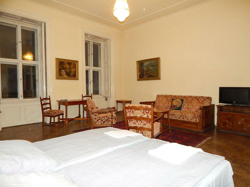 City Center Apartment Budapest Eksteriør bilde